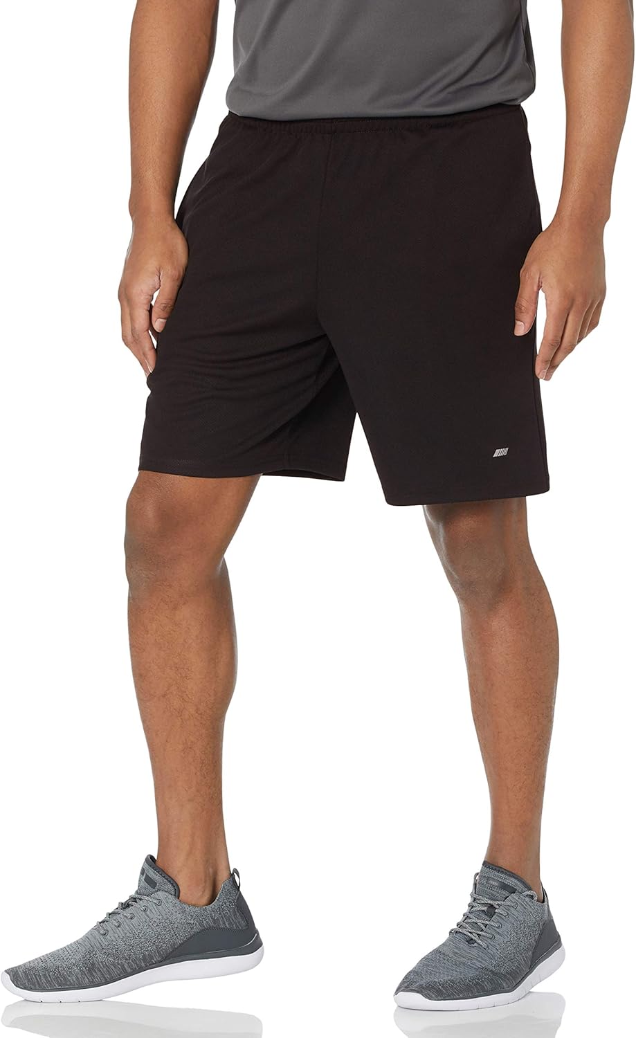 Amazon Essentials Men's Performance Tech Loose-Fit Shorts (Available in Big & Tall), Pack of 2